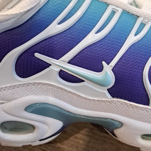Nike Air Max Plus Tn Bleached Aqua Women's Sneakers - Picture 11 of 12